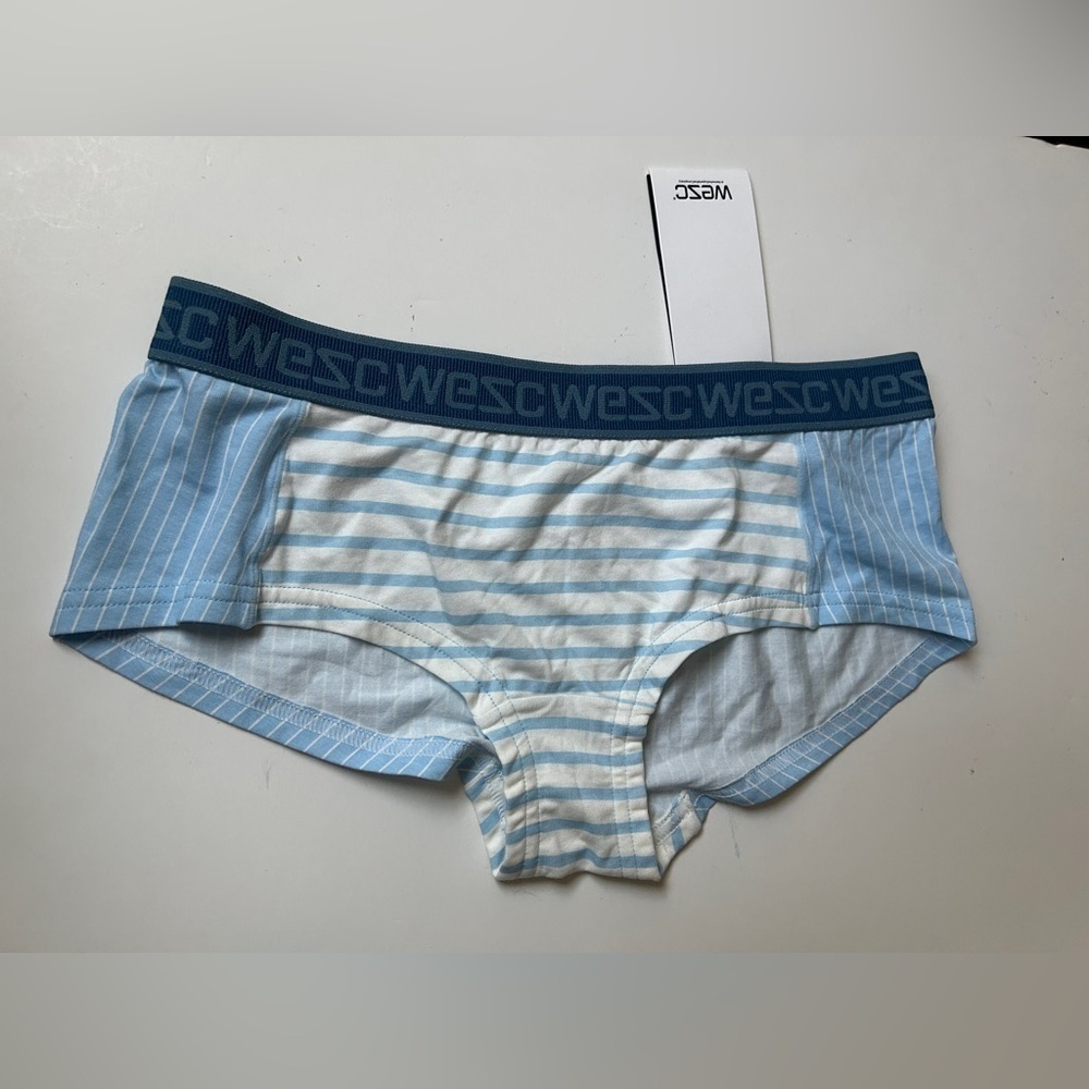Wesc Women’s Boy Shorts underwear size Medium